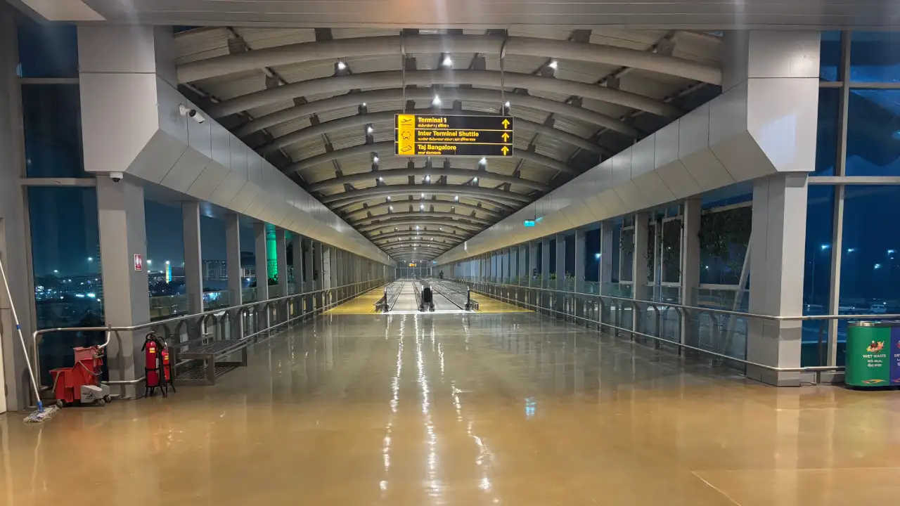 Indospace 1960 B100 ext view 1